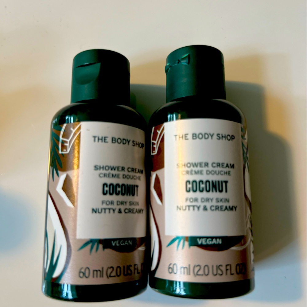 NWT shower cream x 2